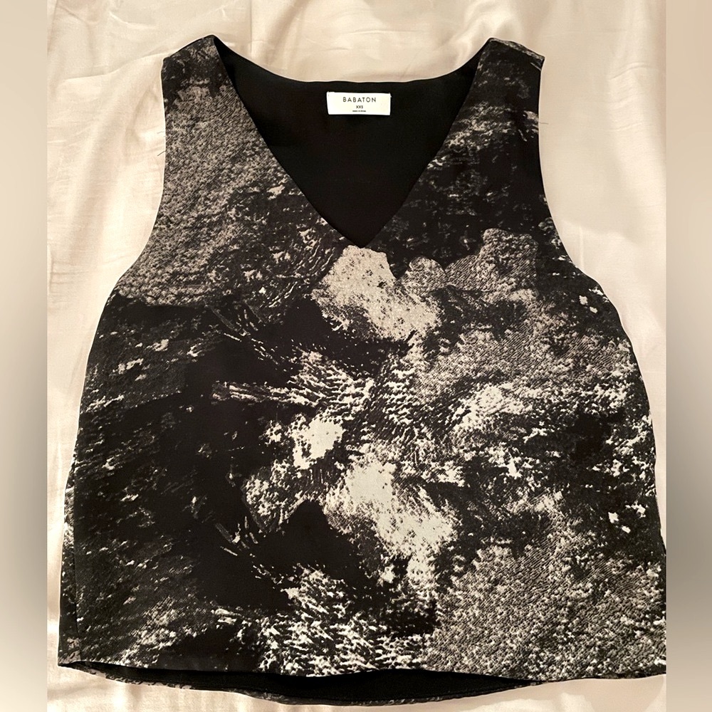 Aritzia Babaton Crop Sleeveless Blouse